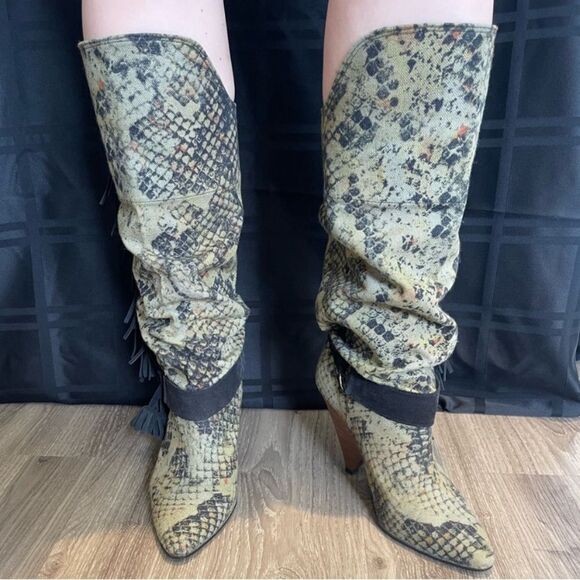 Isabel Marant Dana Snakeskin Printed Canvas Boots - Picture 1 of 6